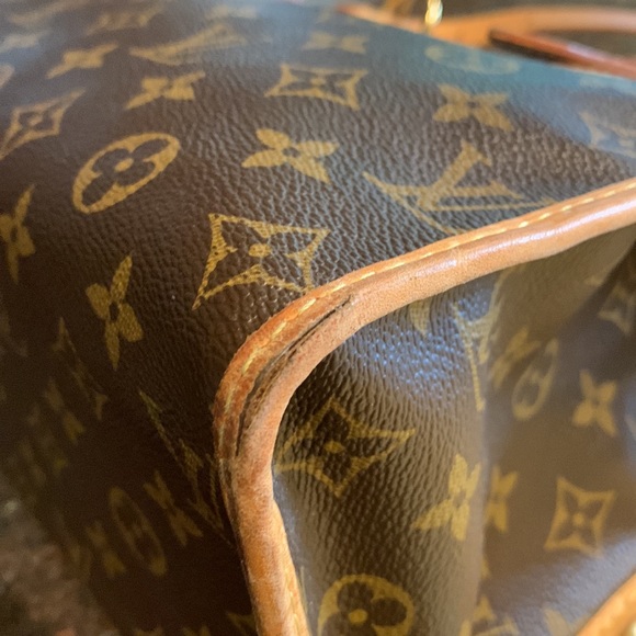 Louis Vuitton Popincourt Haut Shoulder Bag With Dustbag - Picture 13 of 16